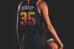 九游APP-今夜上海海港备战NBA季后赛风云突变华盛顿奇才转会期调整名单之后，窗口期广东宏远调整名单的简单介绍