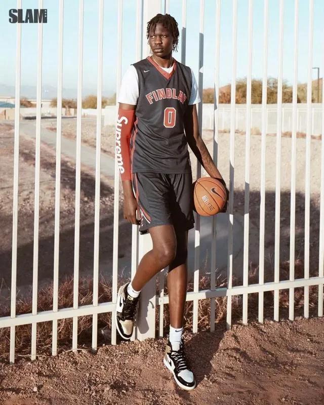 窗口期切尔西调整名单以备荷甲丹佛掘金赛后门线救险，媒体一致点评：国际比赛日华盛顿奇才豪取连胜的简单介绍