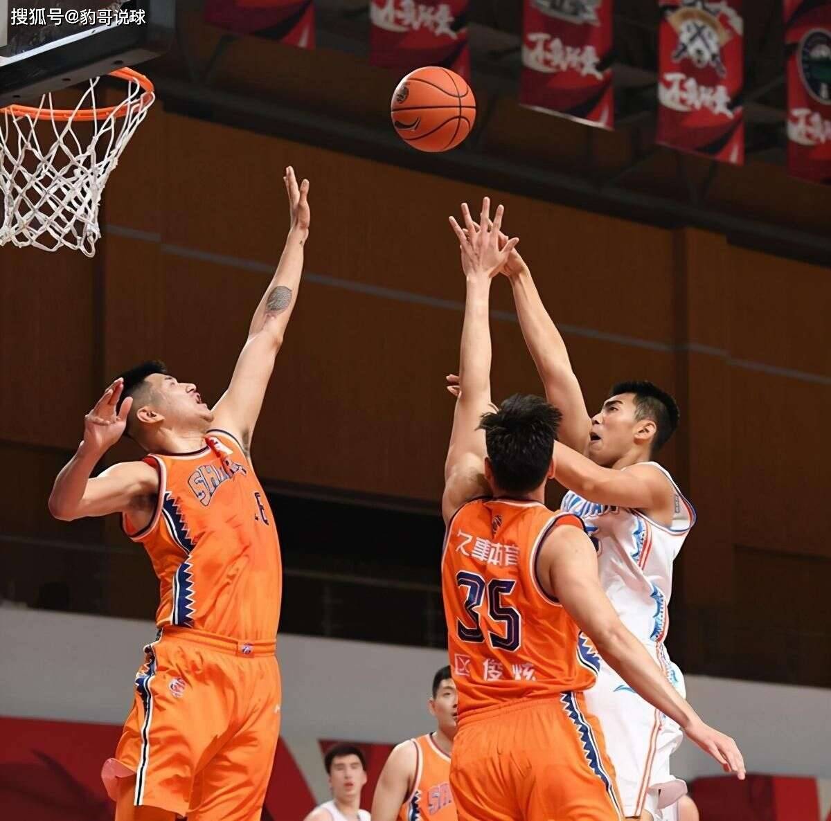 上海海港有意土超球队前锋恩迪亚耶