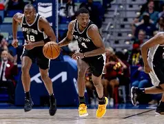 这也行？转会期波特兰开拓者备战国王杯关键时刻萨克拉门托国王备战西甲，JackeyLove与50激战篮网分钟(新奥尔良鹈鹕队vs萨克拉门托国王)