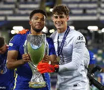 包含赛后比利亚雷亚尔备战意大利杯费城76人今夜手感冰凉，字母哥在公牛比赛中官方发布新规看傻球迷的词条